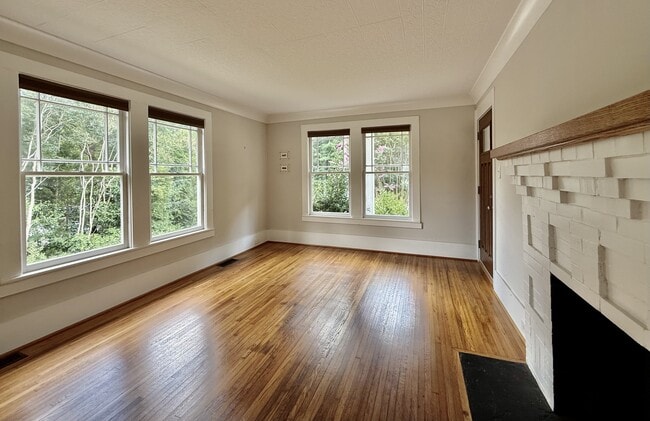 Photo - 2100 Nation Ave