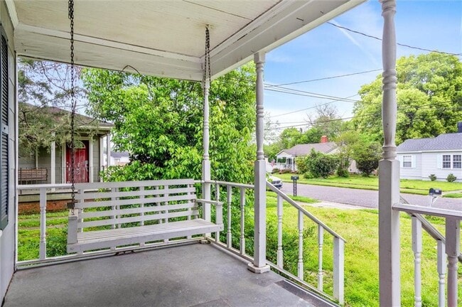 Photo - 2507 Taylor Ave