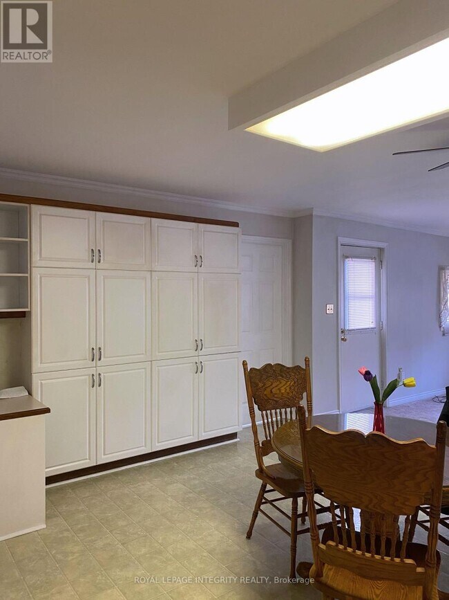 Photo - 137 Ramsay Dr