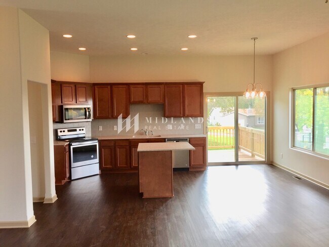 Photo - New Rambleridge Ranch