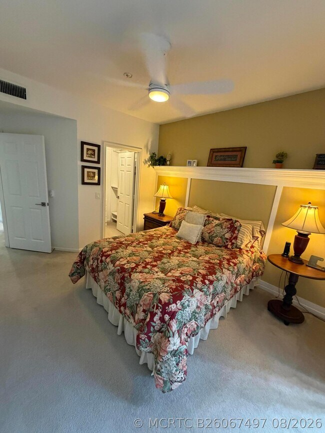 4823 Chancellor Dr Unit 23
