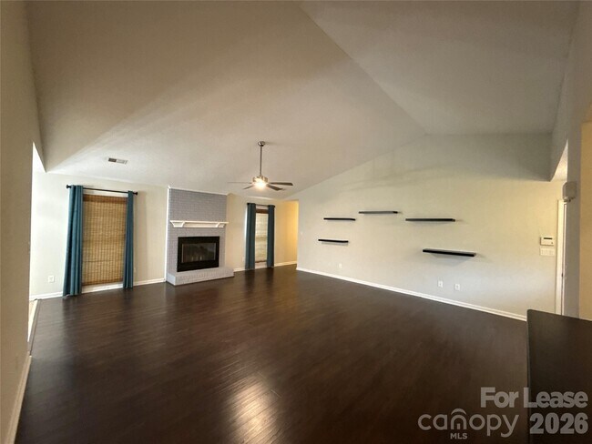 Photo - 7809 Glencannon Dr