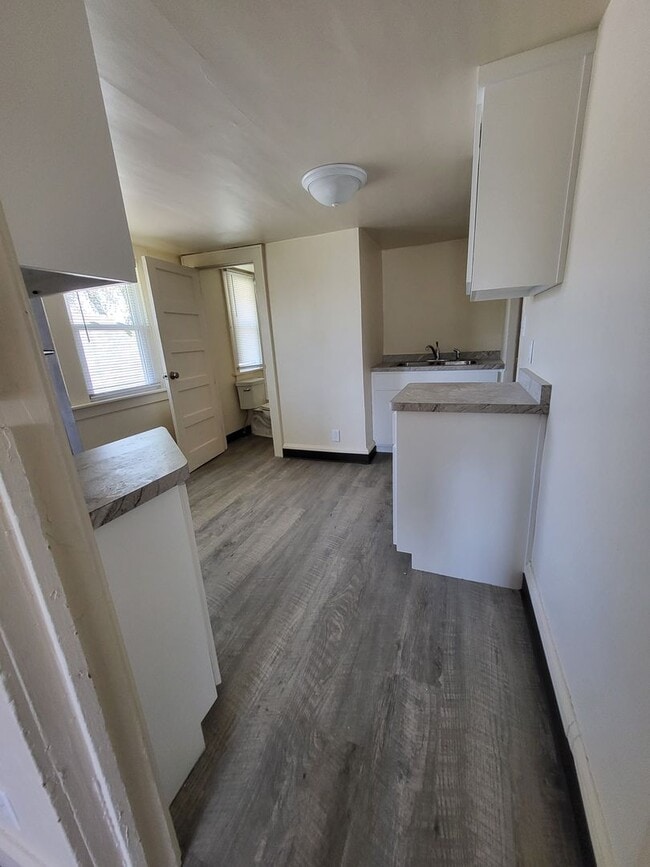 Photo - 1133 Day St Unit Upper