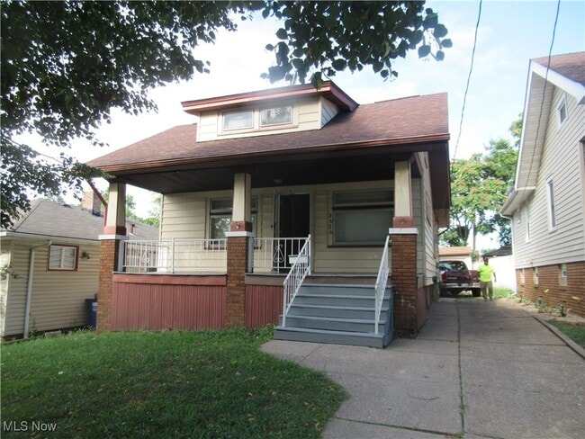 Photo - 3636 W 122nd St House