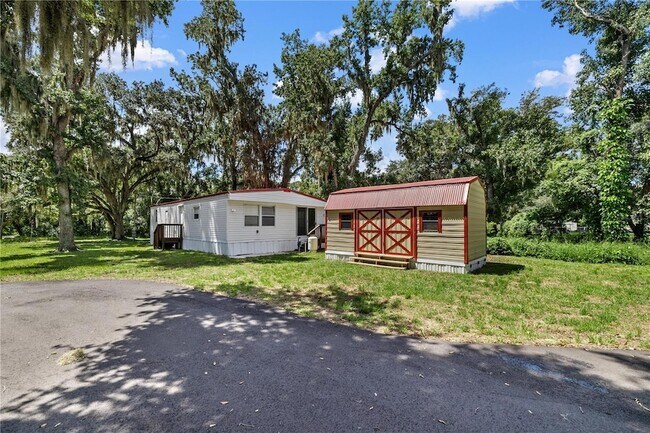 3809 Jerry Smith Rd