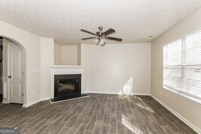 Photo - 7471 Garnet Dr