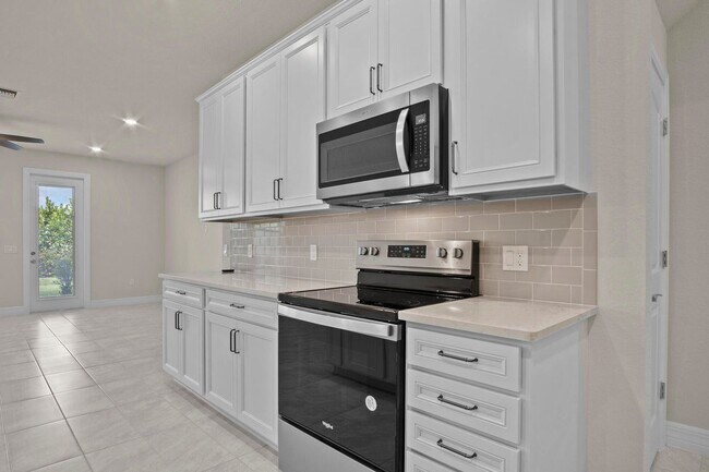 Photo - 4837 Chantilly Rd