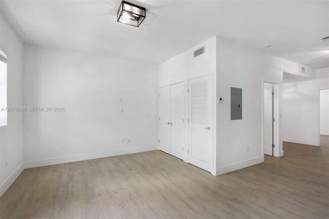 Photo - 624 Santander Ave Unit 1