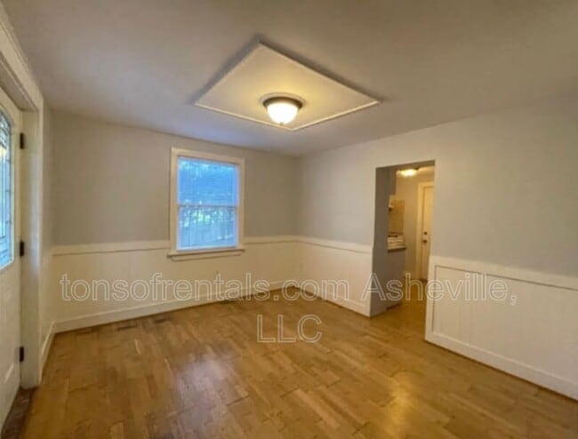 Photo - 1316 Hyman Ave