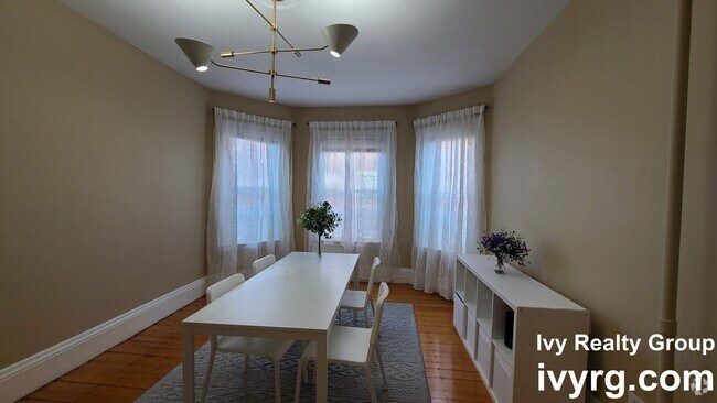 Building Photo - 35 Temple St Unit 1 Rental
