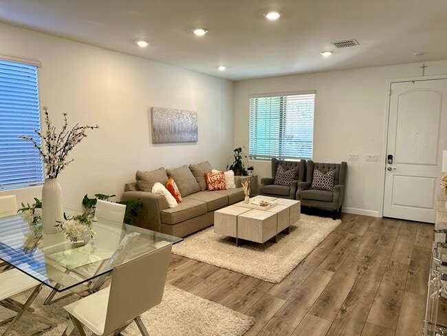 Photo - Stunning two story home 5 bedroom in Cadence!