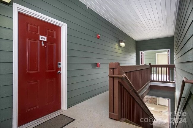 Photo - Asheville Condo Rental