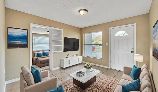 Photo - 76 Judith Ln