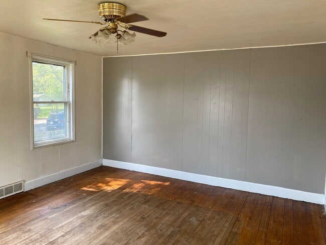 Photo - 3 Bed 1 Bath Single Family Home in Wausau ...