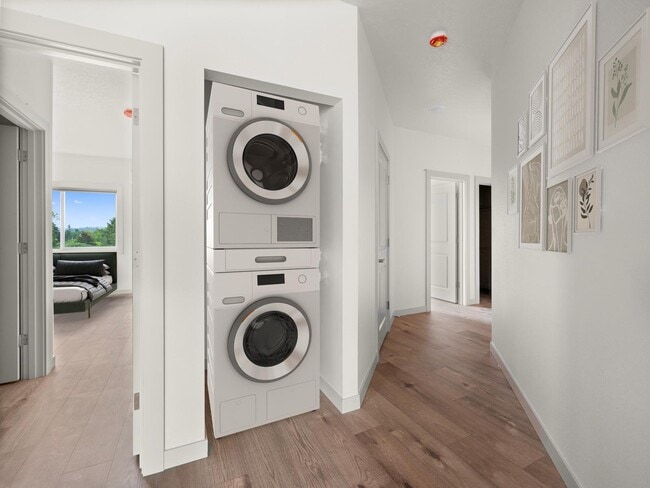 Photo - 21929 NE Halsey St Unit 201