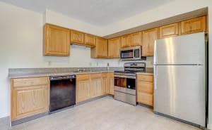 Photo - 27 W Spring St