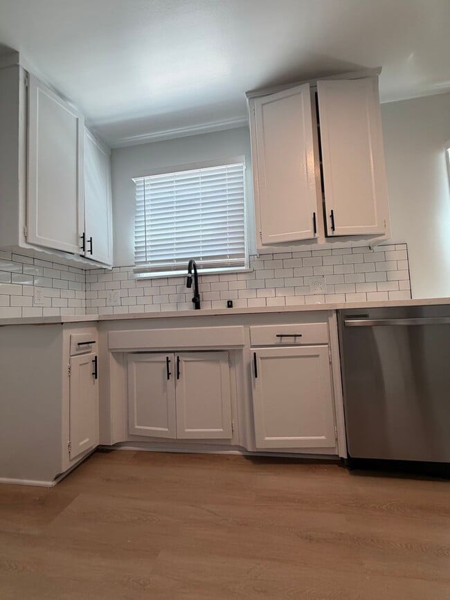 5327 Kinston Ave Unit 5329