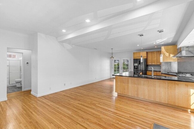 Photo - 3620 Tuller Ave Unit 3620