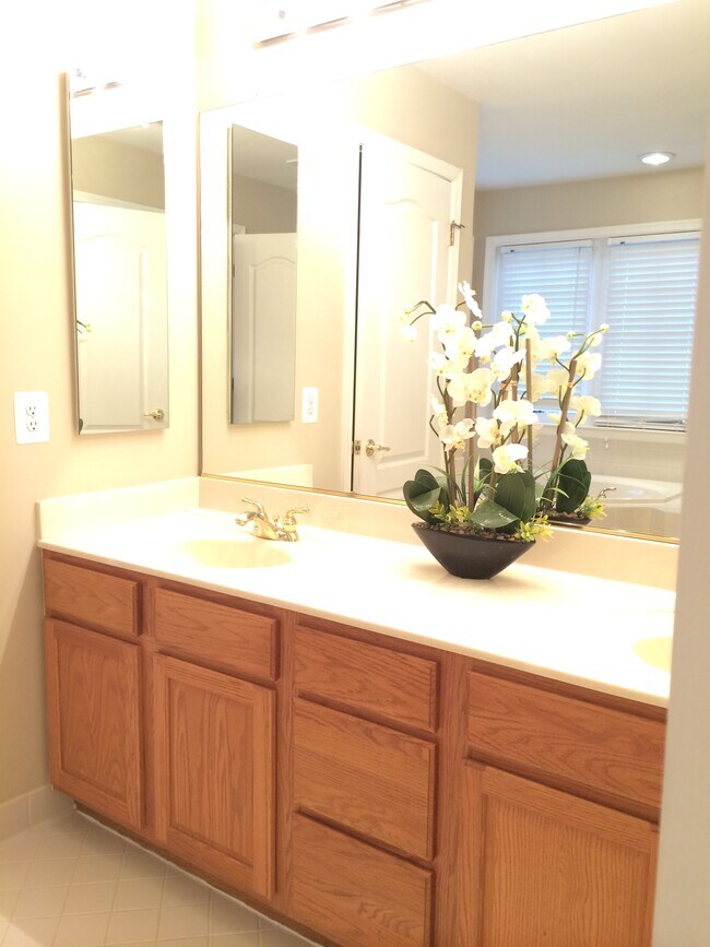 Photo - 11601 Park Vista Blvd