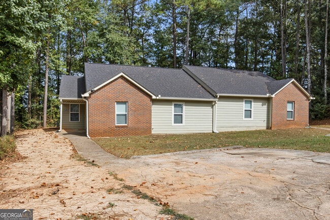 Building Photo - 5454 Glen Haven Dr