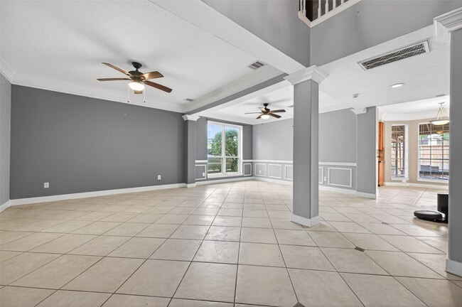 Photo - 7814 Millbrook Dr