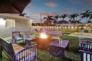 Building Photo - Northeast 6th Street, Hallandale Beach, FL 33009 - 3 BR 2 BA single-family home