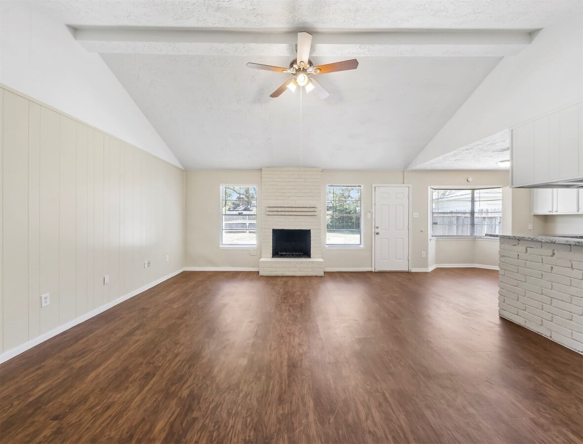 Photo - 7962 Southmeadow Dr