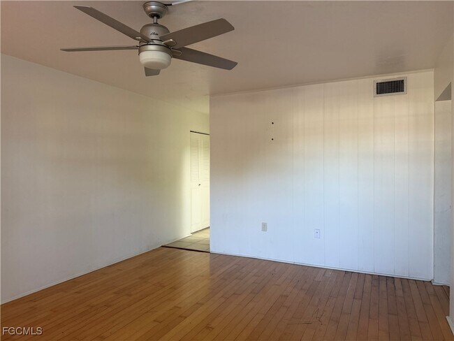 Photo - 2828 Jackson St Unit C4
