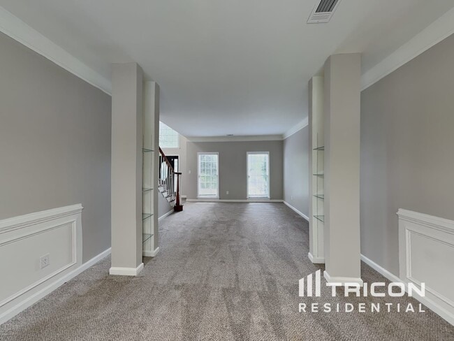 Photo - 5025 Cascade Overlook SW