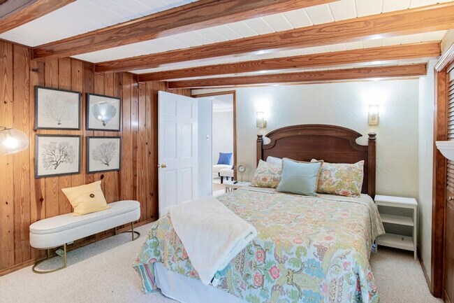 3210 Ward Rd Unit SI ID1043617P