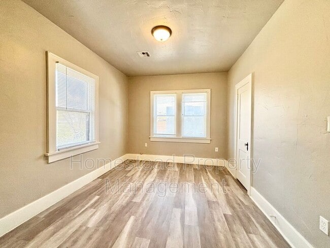 Photo - 2844 NW 14th St