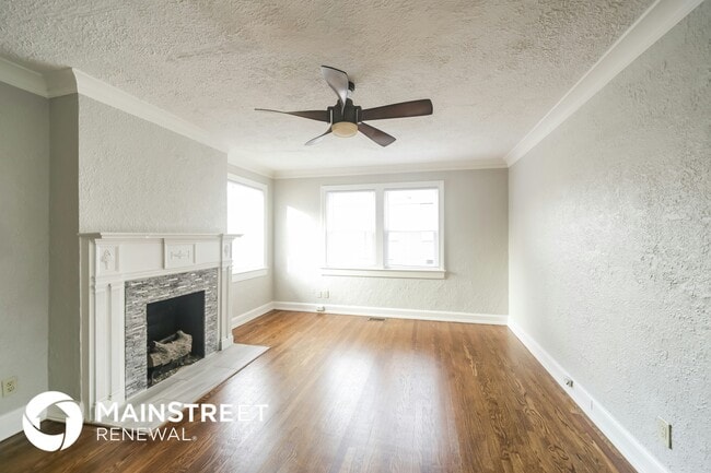 Photo - 148 S Holmes St