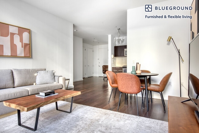 Photo - 95 Wall St Unit FL14-ID119