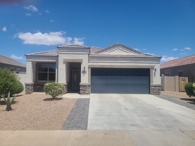 3 Bedroom, 2 Bath Home Available 08/01/25!! - 3 Bedroom, 2 Bath Home Available 08/01/25!!