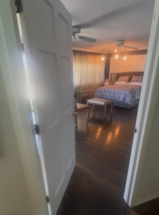 Photo - 513 55th Ave Unit Master Suite