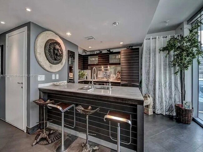 Photo - 200 Biscayne Blvd Way Unit 501