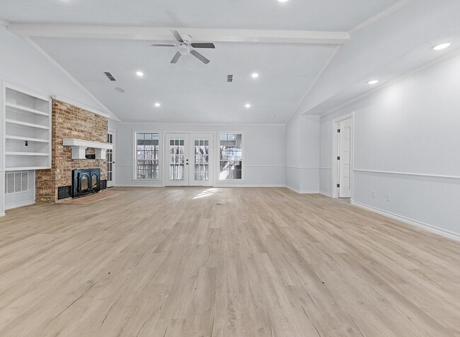 Photo - 2607 Lonnie Ln