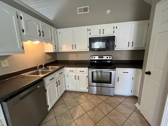 Photo - Renovated 3 Bedroom 2 Bath Home for Rent!!!