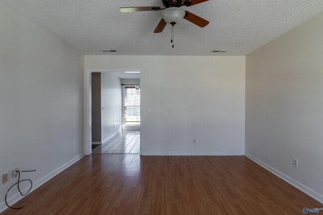 Photo - 3564 Winchester Rd