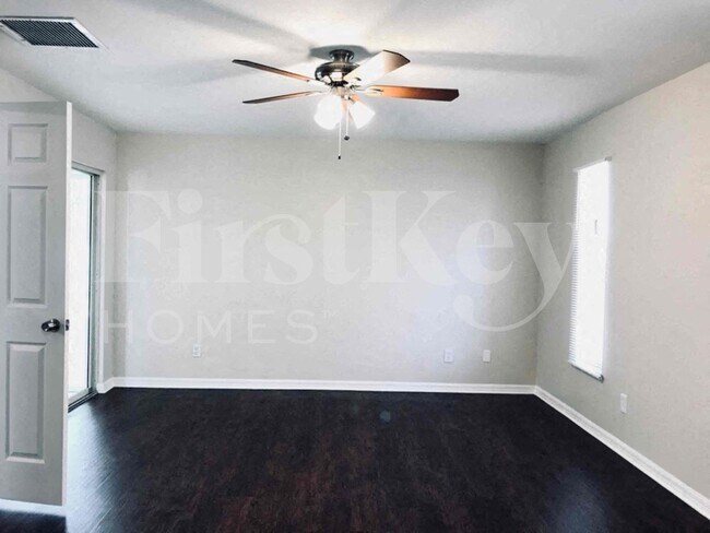 Photo - 1016 SW 37th Terrace