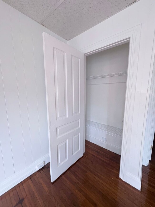 Photo - 3 Bed 2 Bath Apartment in the West End of York City