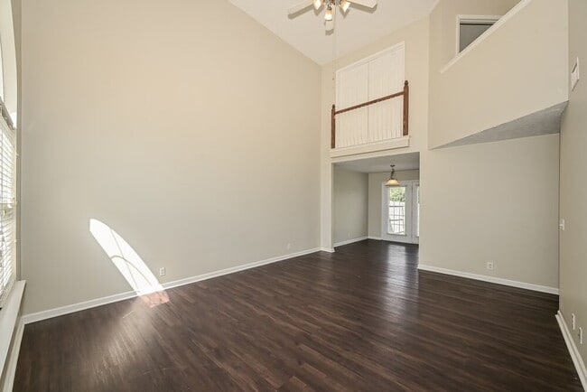Photo - 2722 Apostle Ln