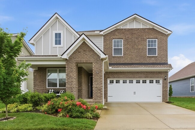 Building Photo - 724 Ewell Farm Dr