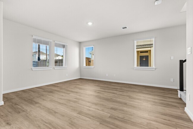 Photo - 2213 Bay Breeze Dr