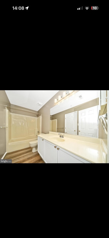 Photo - 113 Fieldstone Ct