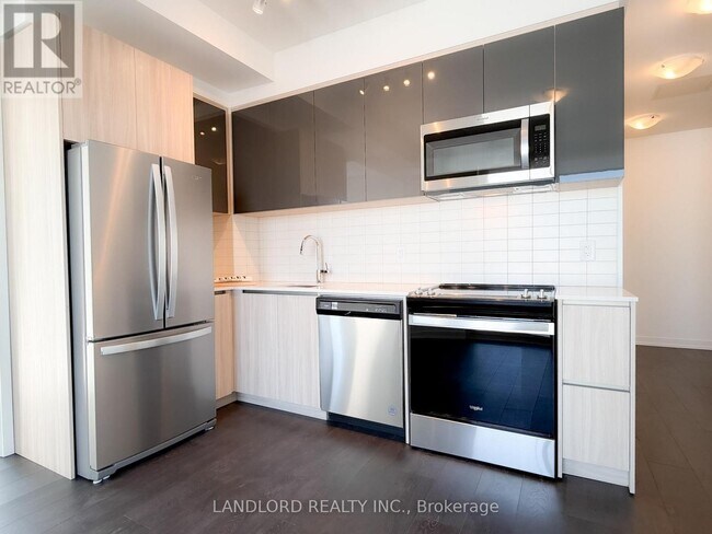 Photo - 3100 Keele St Unit 623