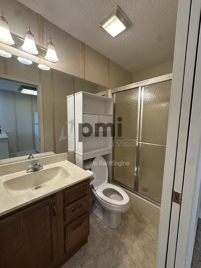 Photo - 1306 Arthur Ave Unit 16