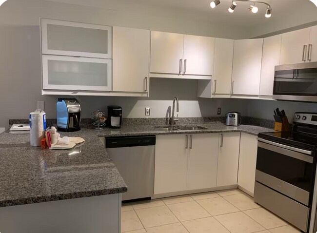 Photo - 10 Lemoyne Ave Unit 403A