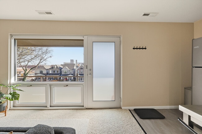 Photo - Grandview Heights