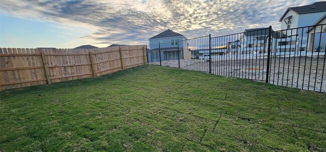 Photo - 2337 Moon Tower Trl